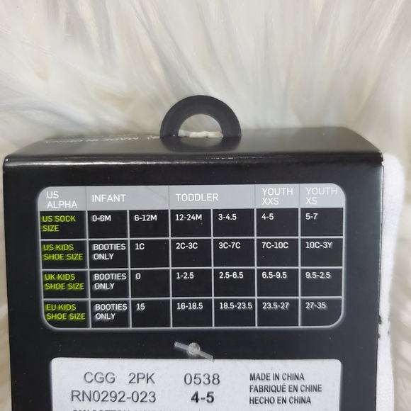 🦋 5/$25 Nike cushioned crew socks - Picture 3 of 3